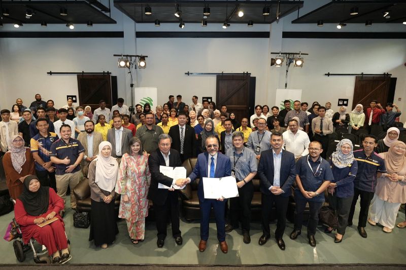 Penang State Government and Maxis collaborate to support digital skills development and STEM education