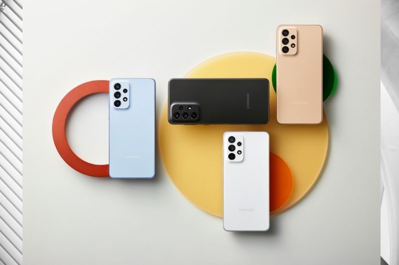 Celebrate Sibling Love with the New Galaxy A Series