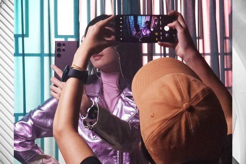 Laura Low Brings Her Version of Beauty - Fashion in Film #withGalaxy