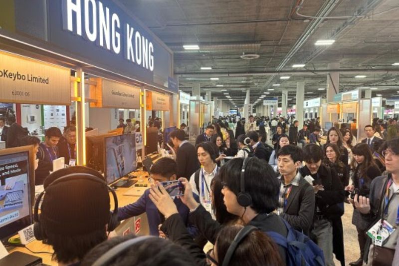 HKSTP marked significant presence at the CES 2025, where a largest-ever delegation of 51 tech companies and institute at Hong Kong Tech Pavilions is capturing the attention of industry leaders, corporate partners and venture capitalists from global markets.