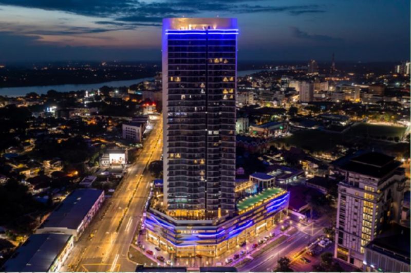 The Regus brand’s debut on Malaysia’s east coast will be at Troika Kota Bharu, bringing flexible workspaces to this state-of-the-art mixed-use development and driving business growth in the region.