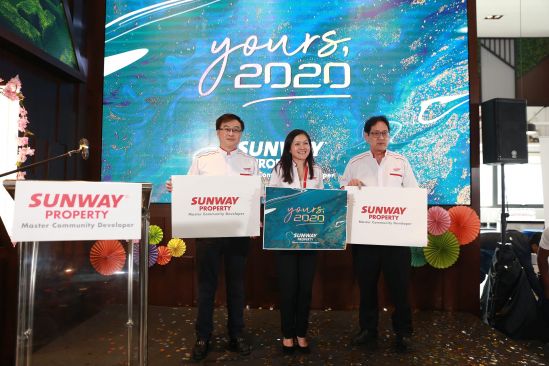 Sunway Berhad Deputy Managing Director Property Development Division (International) Tan Wee Bee, Sunway Berhad Property Division Managing Director Sarena Cheah, and Sunway Berhad Deputy Managing Director Property Development Division (Malaysia) Lum Tuck Ming launching Sunway Property’s campaign for the year, “Yours,2020”