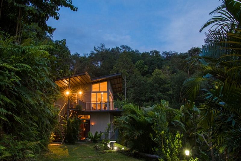Malaysians are keen to travel and host with Airbnb, say short term rental accommodation drives economic boost in neighbourhoods