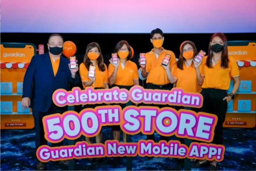 Guardian’s 500th Store Has No Floors and Walls