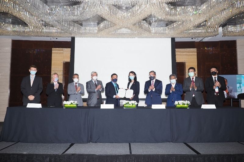 Petronas and Schlumberger Explore Opportunities in Sustainability, Digital, IOT and R&amp;D