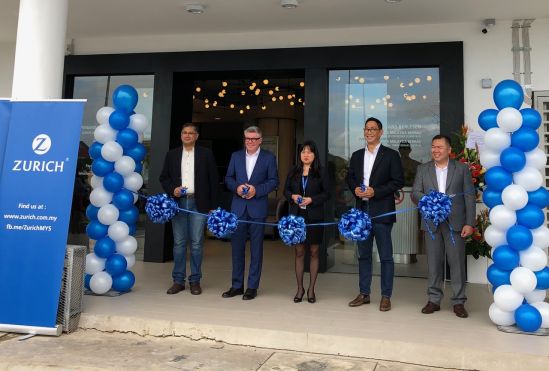 Zurich Malaysia’s new one-stop branch in Kuching incorporates fresh modern design to enhance customer experience