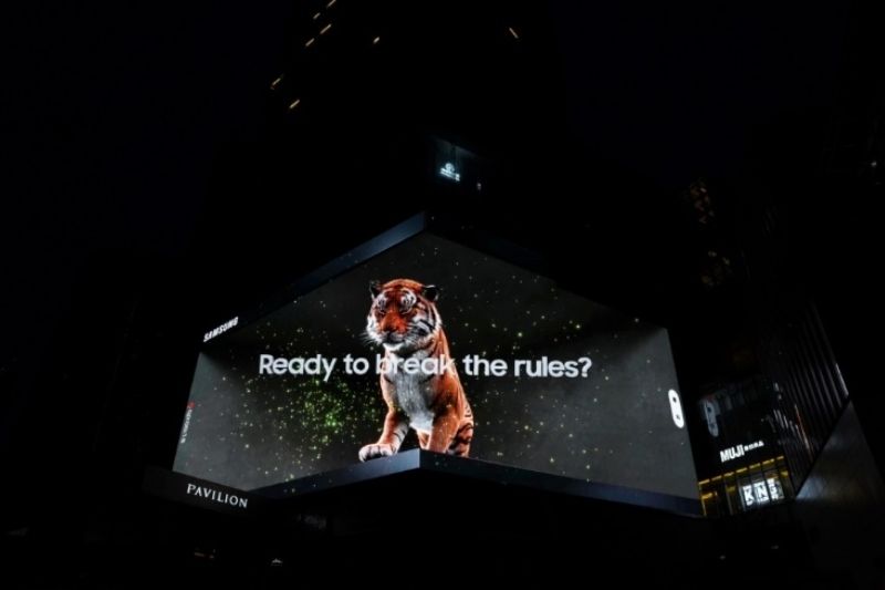 Samsung Lights Up the Dark in Cities Around the World in the Lead Up to 2022 Unpacked