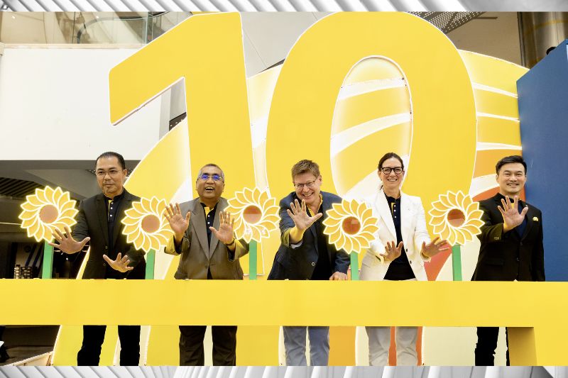 Sun Life Malaysia Launches Celebration of 10 Years Brighter Campaign