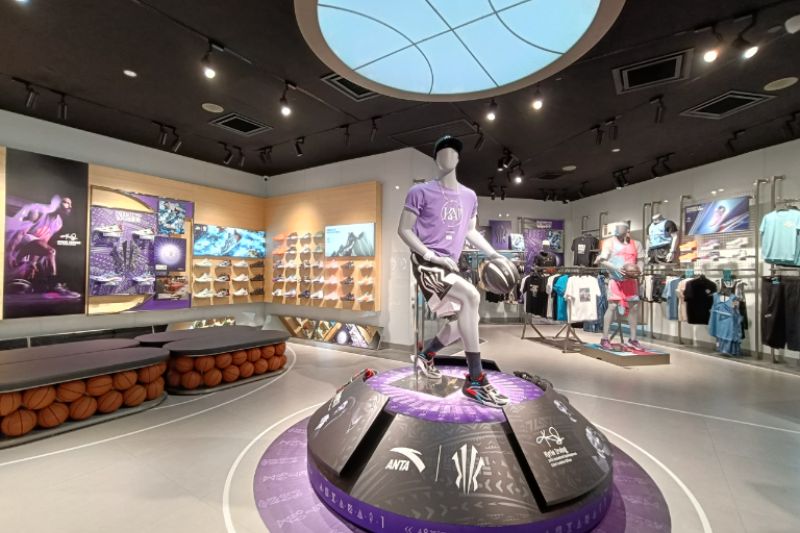 ANTA Scores Big with its  First Basketball Concept Store in Malaysia