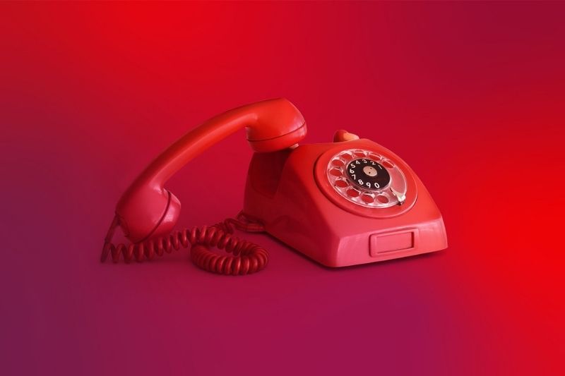 “Hello, it’s me”: Fakecalls’ Trojan imitates phone conversations with bank employees