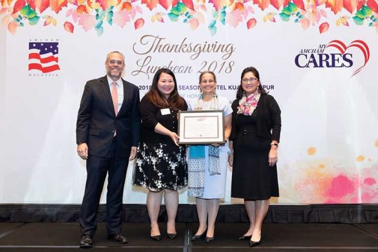 Starbucks Malaysia Receives Recognition of Achievement from AMCHAM CARES 2018