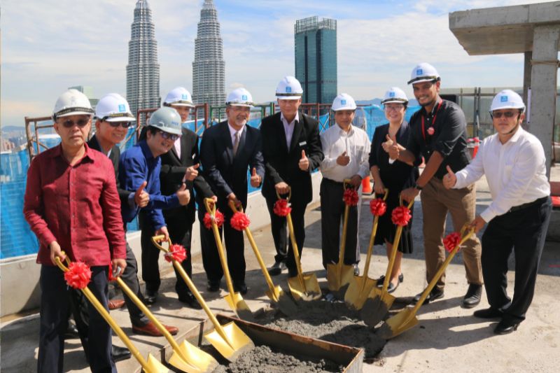 Kuala Lumpur Metro Group Celebrates Construction Milestone With   Imperial Lexis Kuala Lumpur and Grandview Residence  “Topping Out” Ceremony