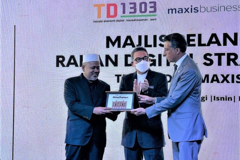 Maxis and TD1303 team up to accelerate digitalisation for entrepreneurs in Terengganu