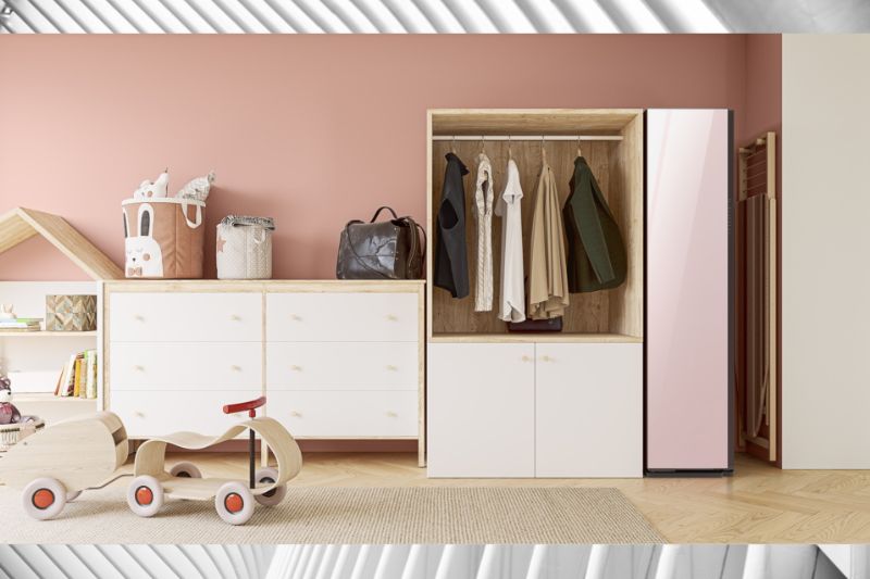 The Design Behind the Story – How the BESPOKE AirDresser Came to Satisfy a Broad Range of Global Consumers