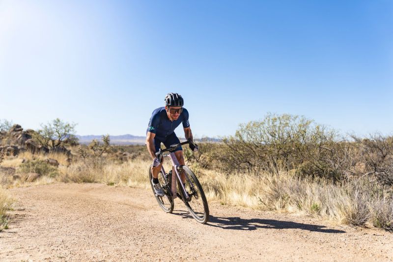 Garmin Malaysia Introduces the Edge 1040 Solar, First GPS Cycling Computer Powered by the Sun