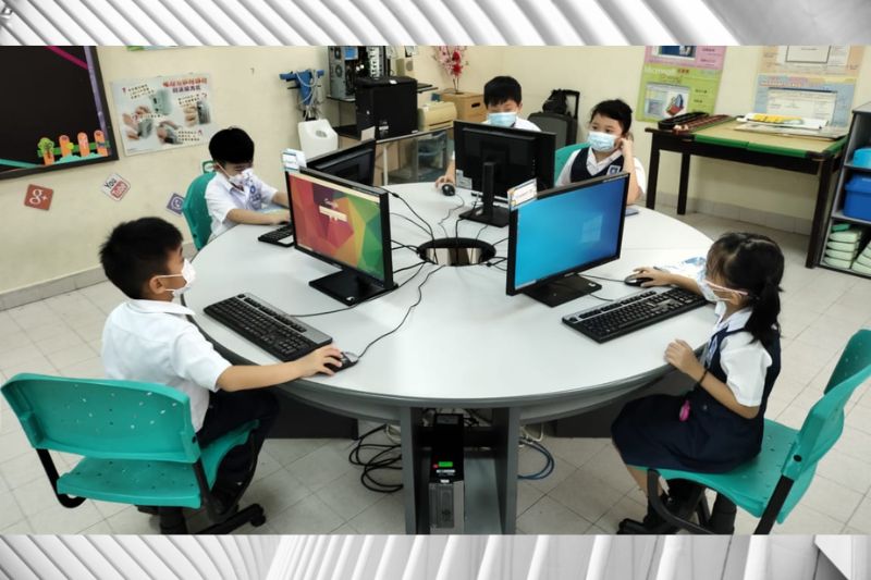 Siemens Breathes New Life to Unused Furniture by Giving Them to Schools