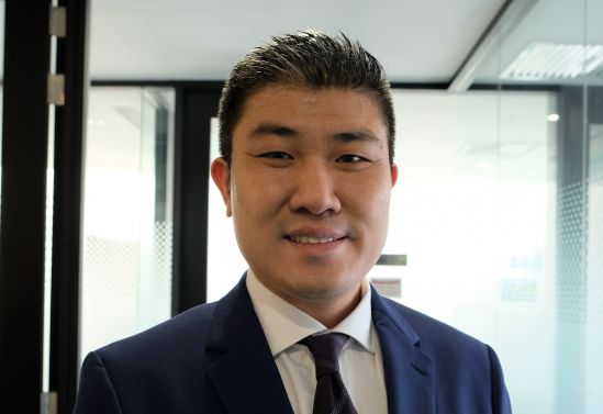 News: Discerning the real from fake